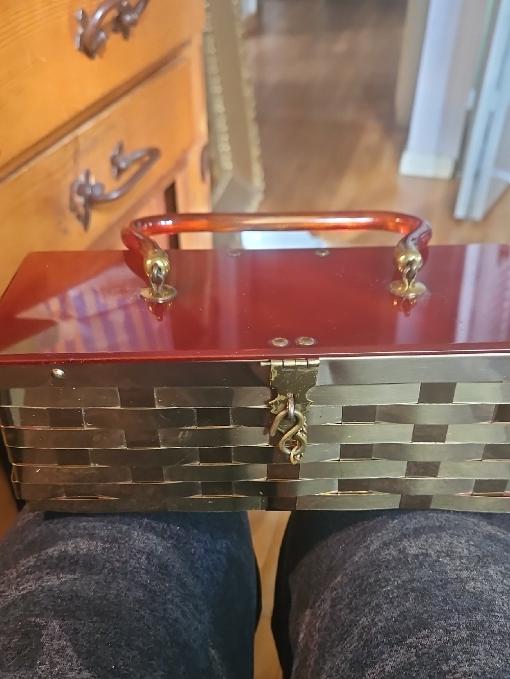 Dorset Rex Handbag Red Interior